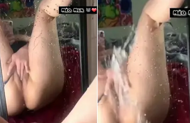 phim sex nga Móc bướm có nước bắn như mưa