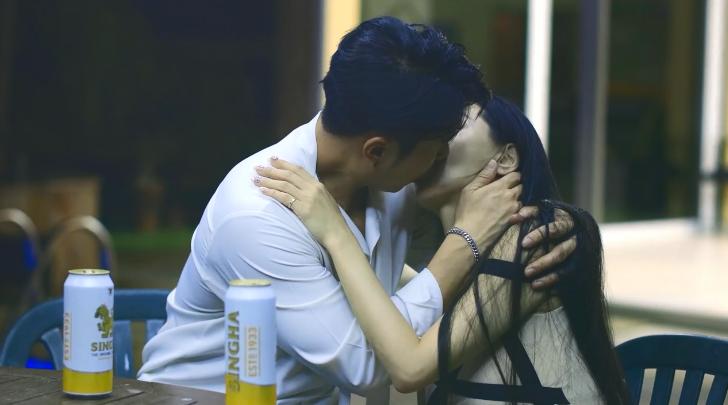 phim sex ngoài đường,phim sex vk ck,anime sex đam mỹ Em thư ký ngon mà say xỉn thế này không đưa về nhà trọ địt thì hơi phí