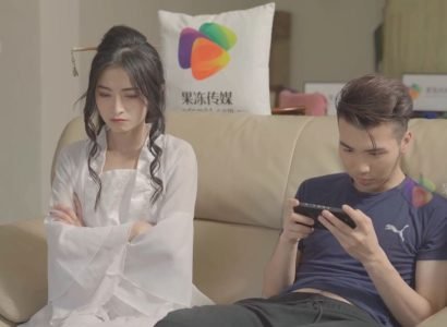 sex nữ sinh Bế tắc trong mối xoạc với anh xã, vợ yêu đi công việc rồi đưa lỗ lồn cho cấp trên địt